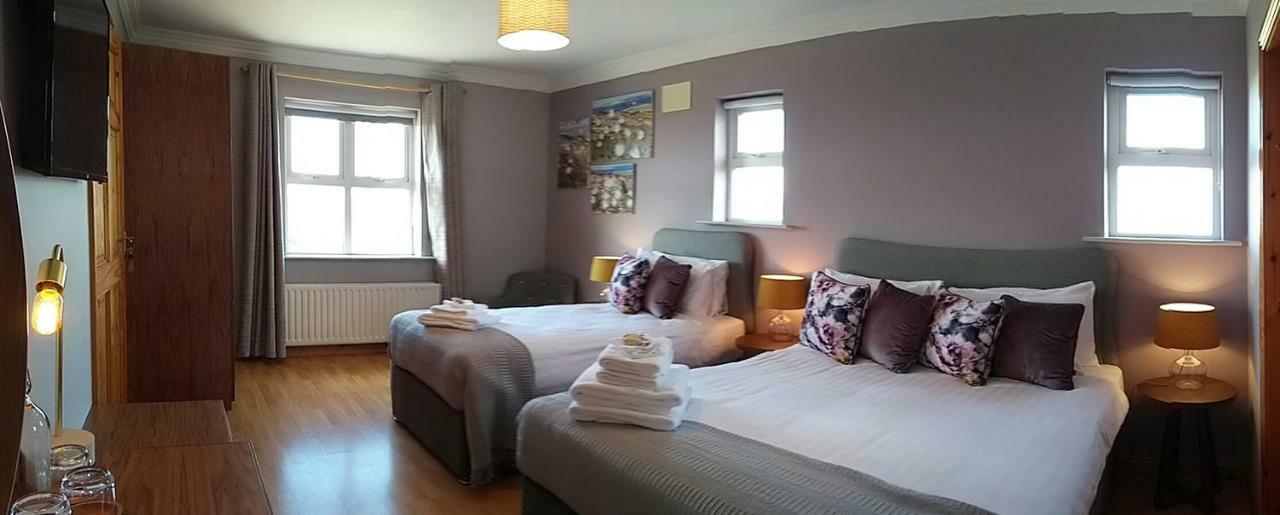 Ceol Na Dtonnta Hotell Doolin Exteriör bild
